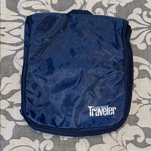 Condé Nast Traveler Navy Toiletry Bag ✨New✨